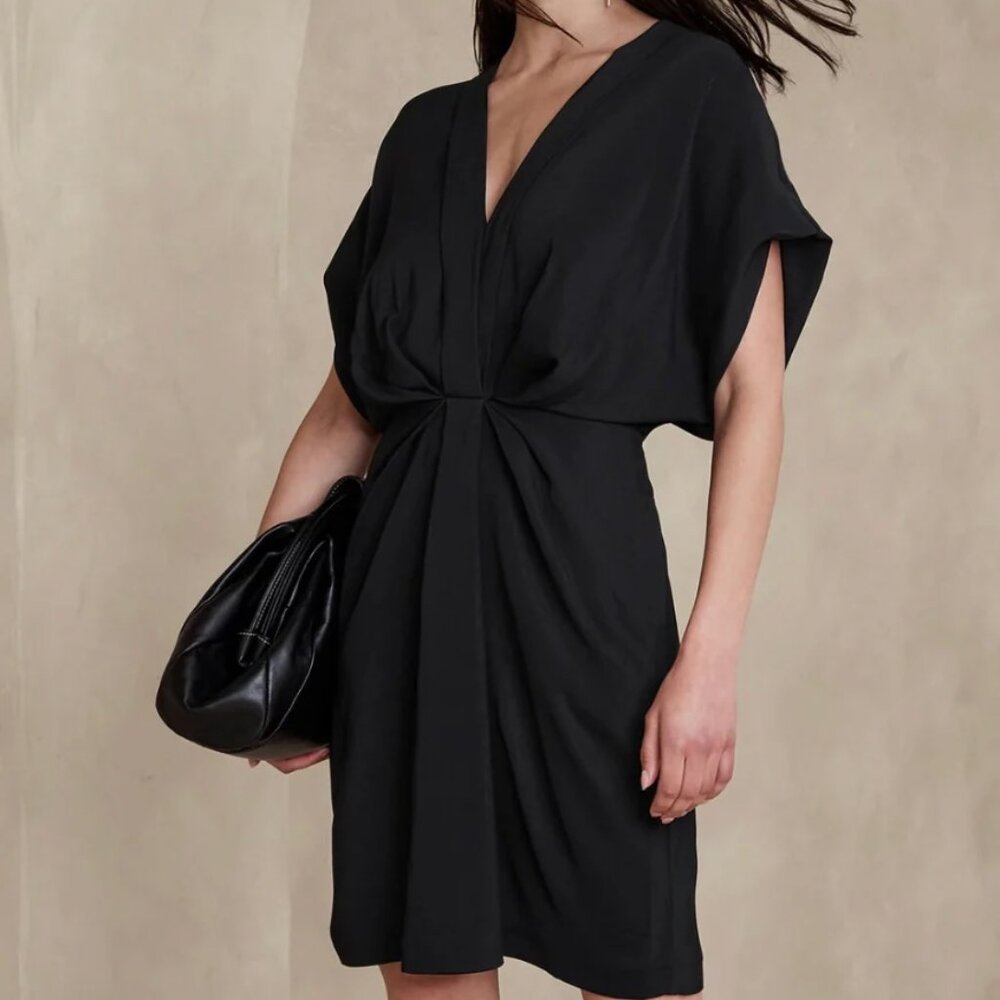 NEW!! BANANA REPUBLIC Draped Crepe Dress